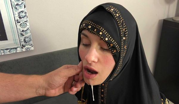 SexWithMuslims E221 He Just Wants To Fuck His Wife Assigned CZECH