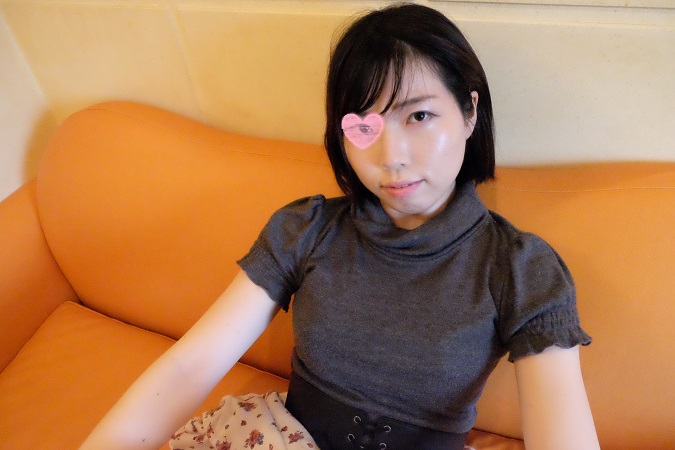 FC2-PPV 1431409 Monashi first shot Chinatsu 22 years old working seriously in a bookstore 1 hour with a gap moe with erotic erotic that can not be considered from serious looks Personal shooting