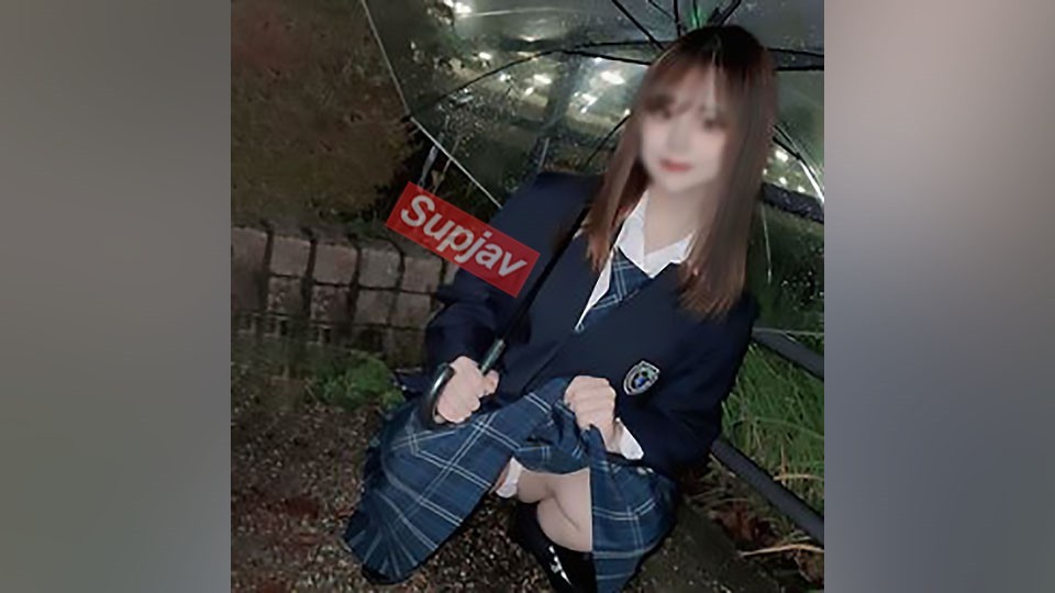 FC2PPV 4182730 [Limited Number Of Appearances] Secret Part-Time Job Of An Underground Idol. Uniform Exposed On The Street At Night. Creampie Twice At Hotel